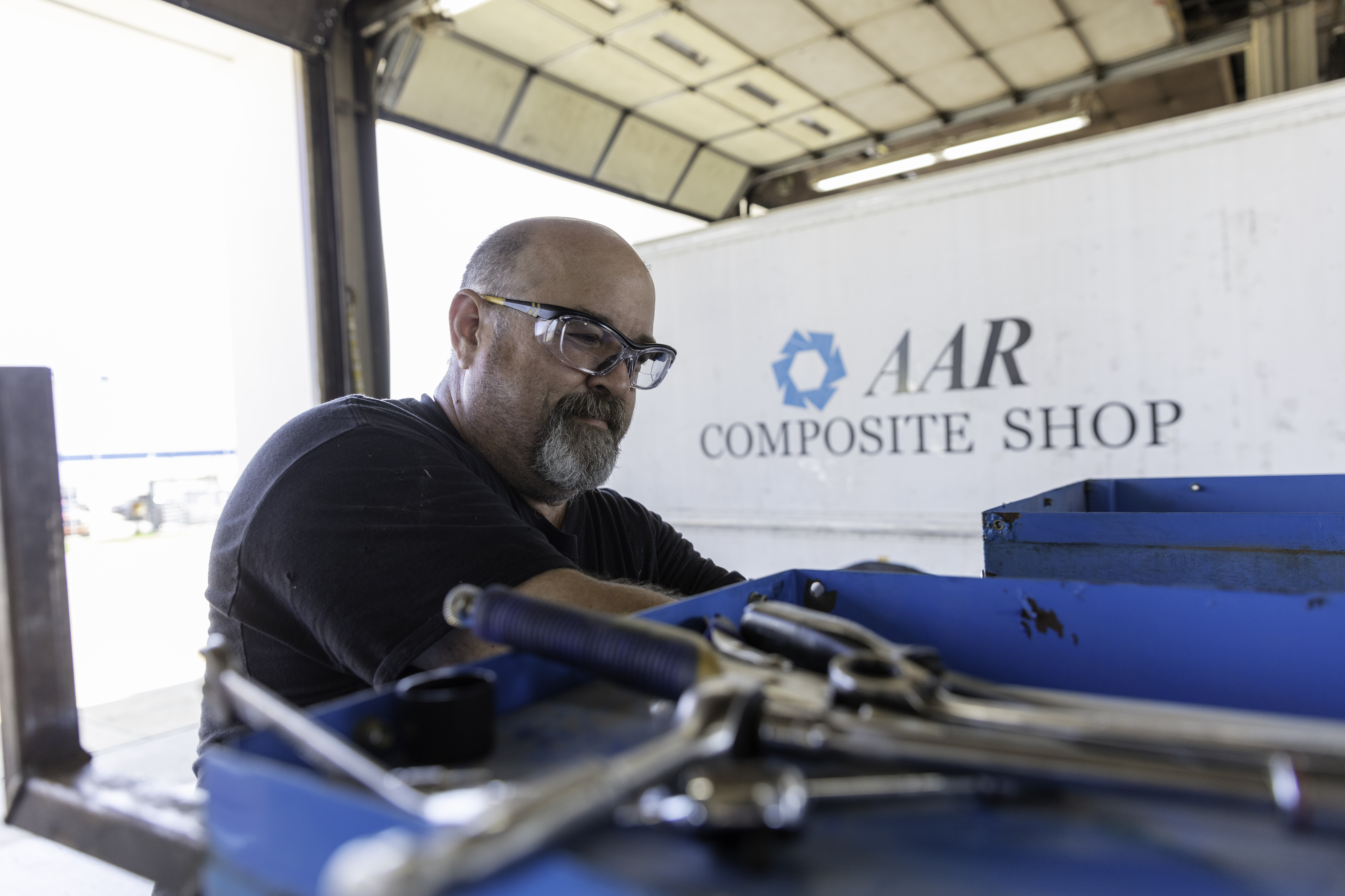 Composite shop Composite shop